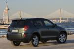 Toyota RAV4 2005 года